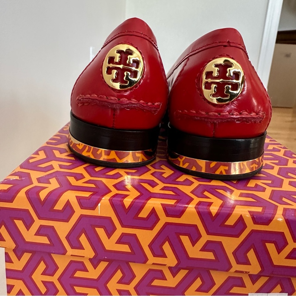 New! Tory Burch Red Loafers - Picture 7 of 17